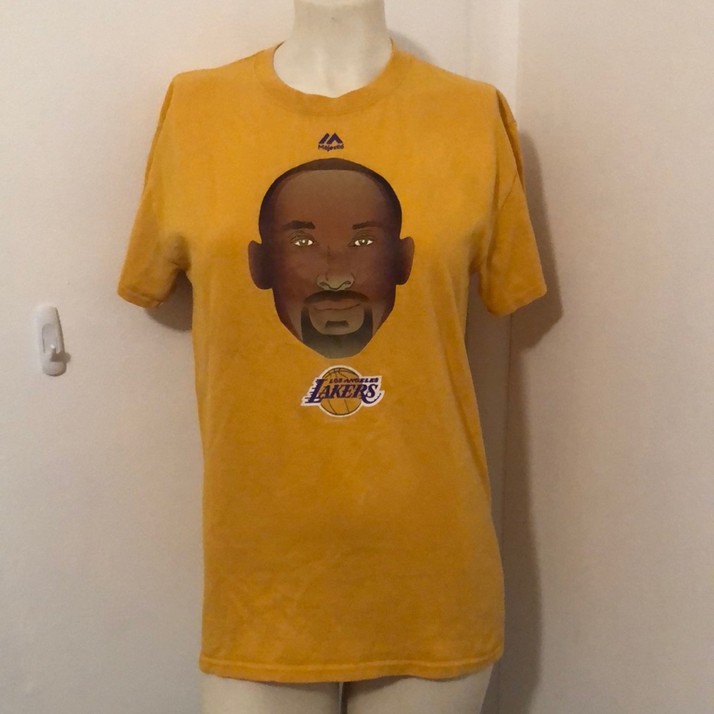 Kobe NBA Older small T-Shirt has tiny marks on back of shirt that are hardly nt